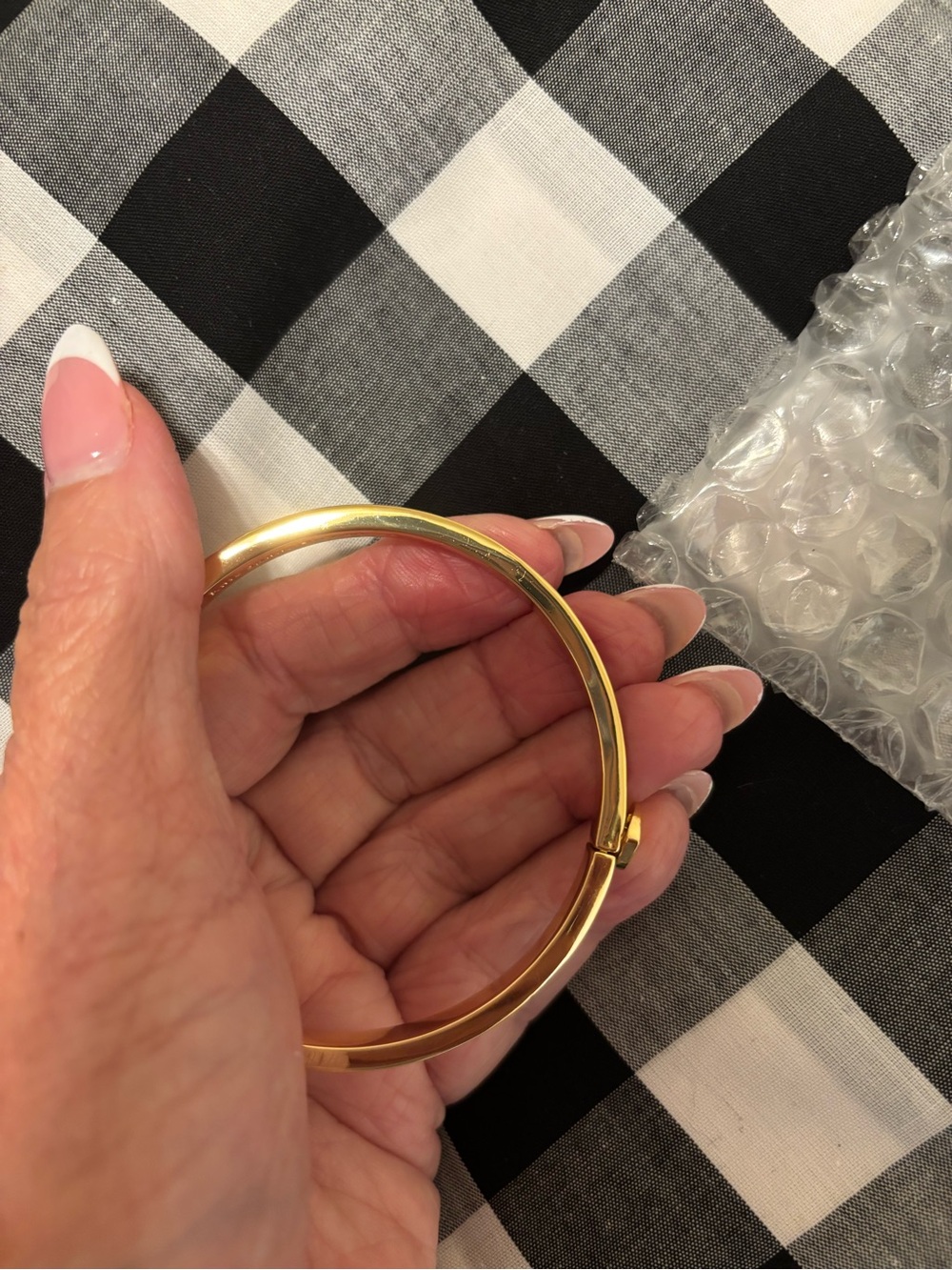 kate spade Gold-Tone Bracelet with Fuchsia Enamel Inlay - Picture 6 of 8